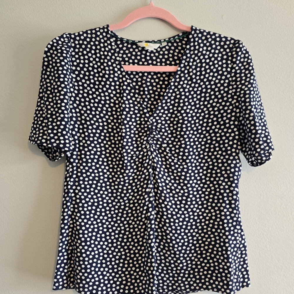Polka Dot V-Neck Top